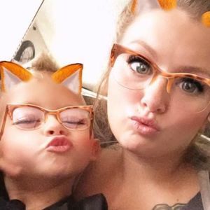 Meet your Posher, Deborah